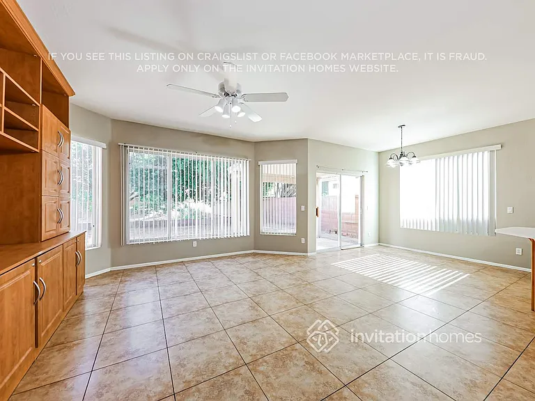 606 W McRae Dr — Photo 5