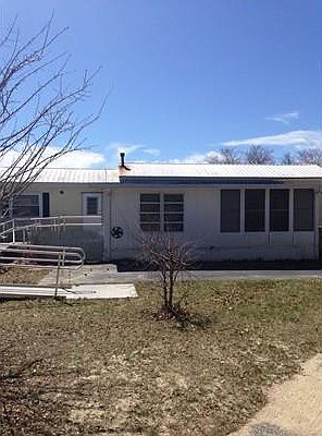 2nd image of 21 Roy St