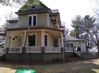 919 13th St SE, Menomonie, WI 54751