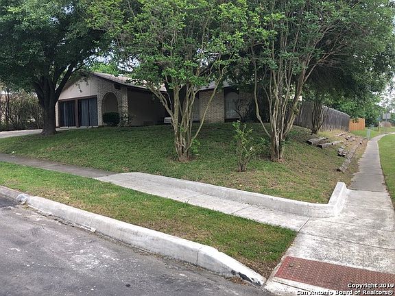 2nd image of 14047 Flairwood St