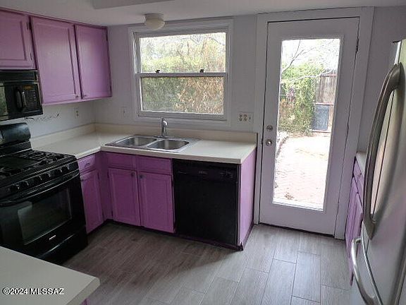 4th image of 3071 N Sparkman Blvd
