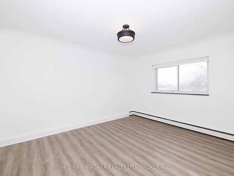 14 Norris Pl #404 — Photo 15