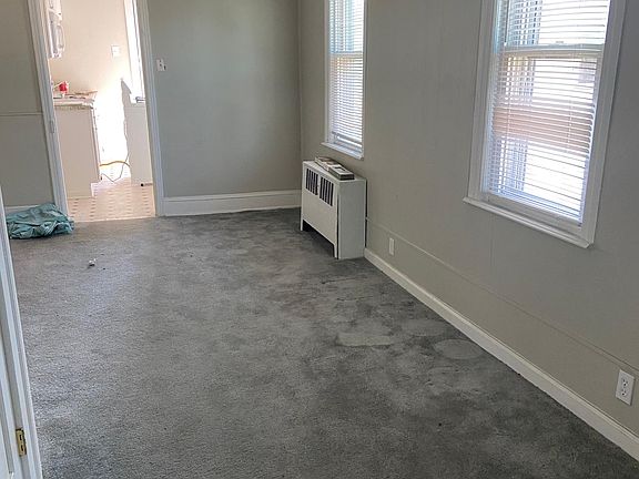 5th image of 308 Bartram Ave #2