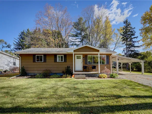 16 Down St, Rochester, NY 14623