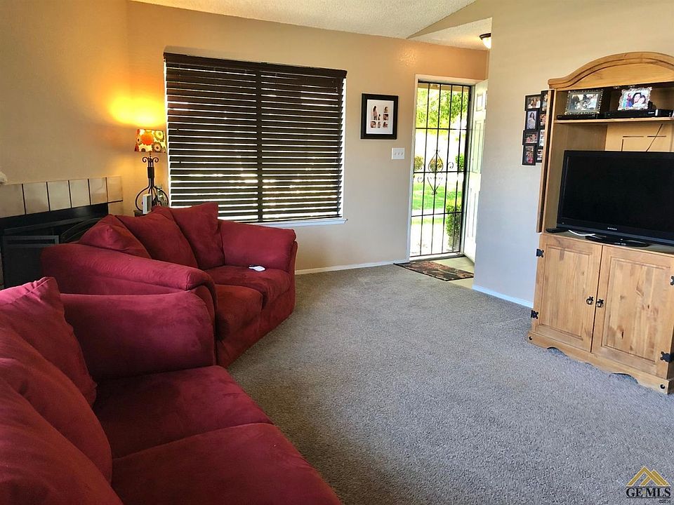 2nd image of 4205 Planz Rd APT A