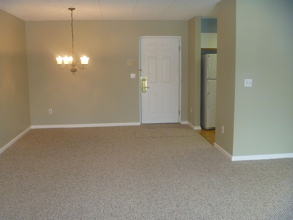 2nd image of 446 Passaic St APT 6B