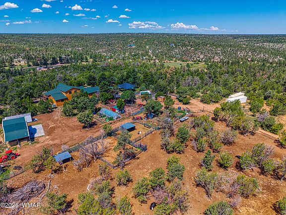 5th image of 3346 Bear Heights Rd