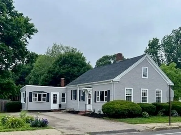 61 Center St, Bridgewater, MA 02324