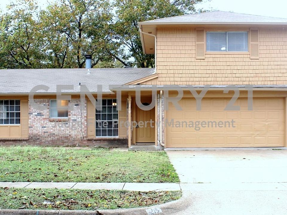 1st image of 219 Rockaway Dr