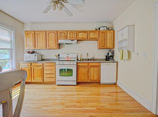 65 Riverside St #2, Watertown, MA 02472