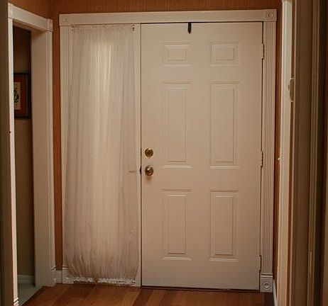 3rd image of 172 SE Crestwood Cir