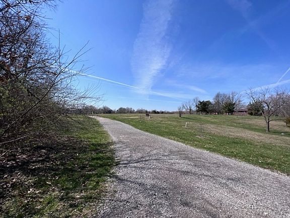 5th image of 3500 Churchill Dr