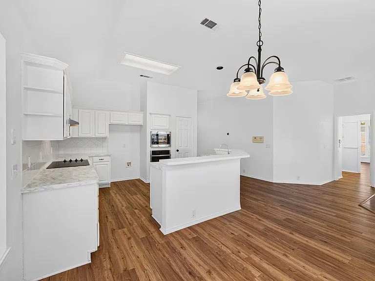 7008 Jasper Dr — Photo 13