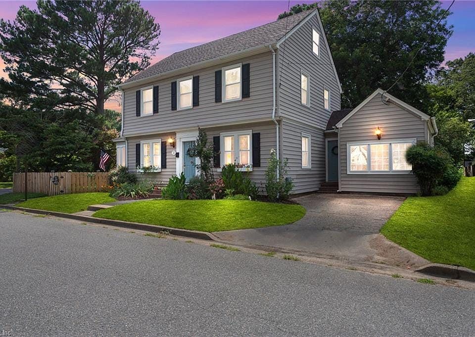 1st image of 200 Grayson St