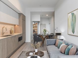 2020 Bathurst St #901, Toronto, ON M5P 2B9