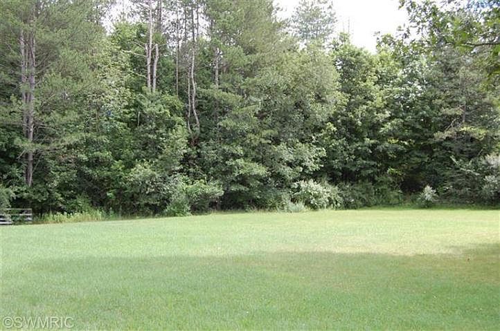 2nd image of 8434 Cooper Ct