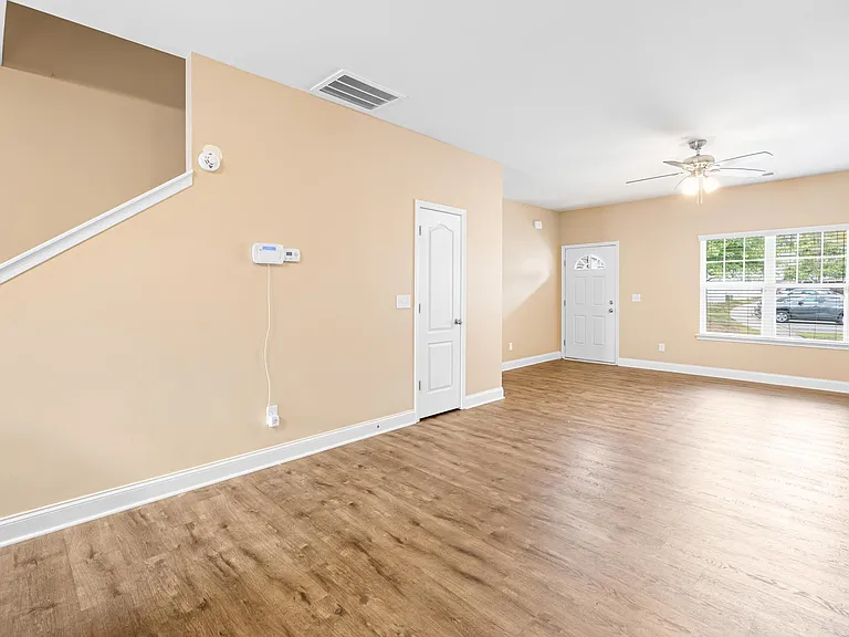 12562 McGrath Dr — Photo 7