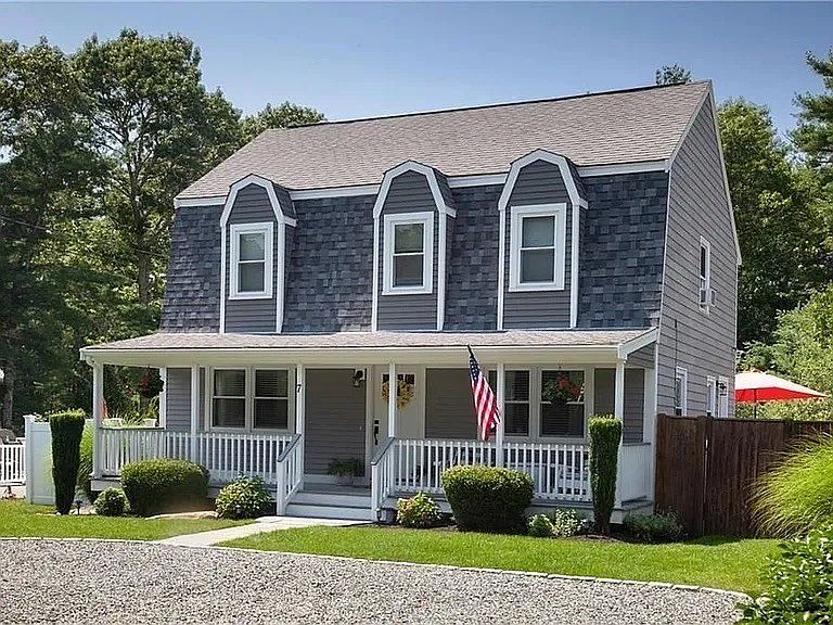 1st image of 7 Oak St