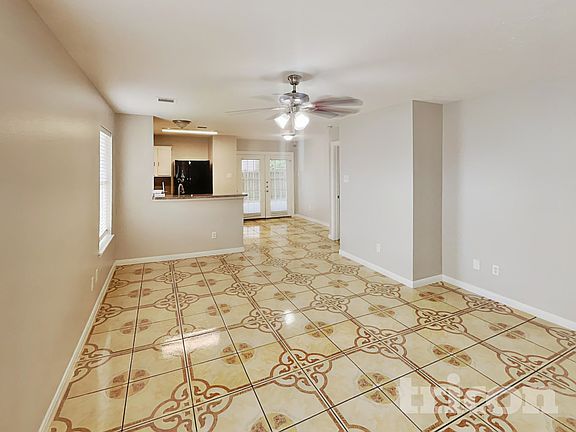 4th image of 1016 Deerpass Dr