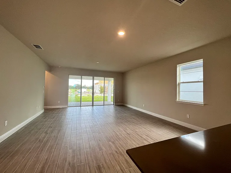 4961 Rain Shadow Dr — Photo 4