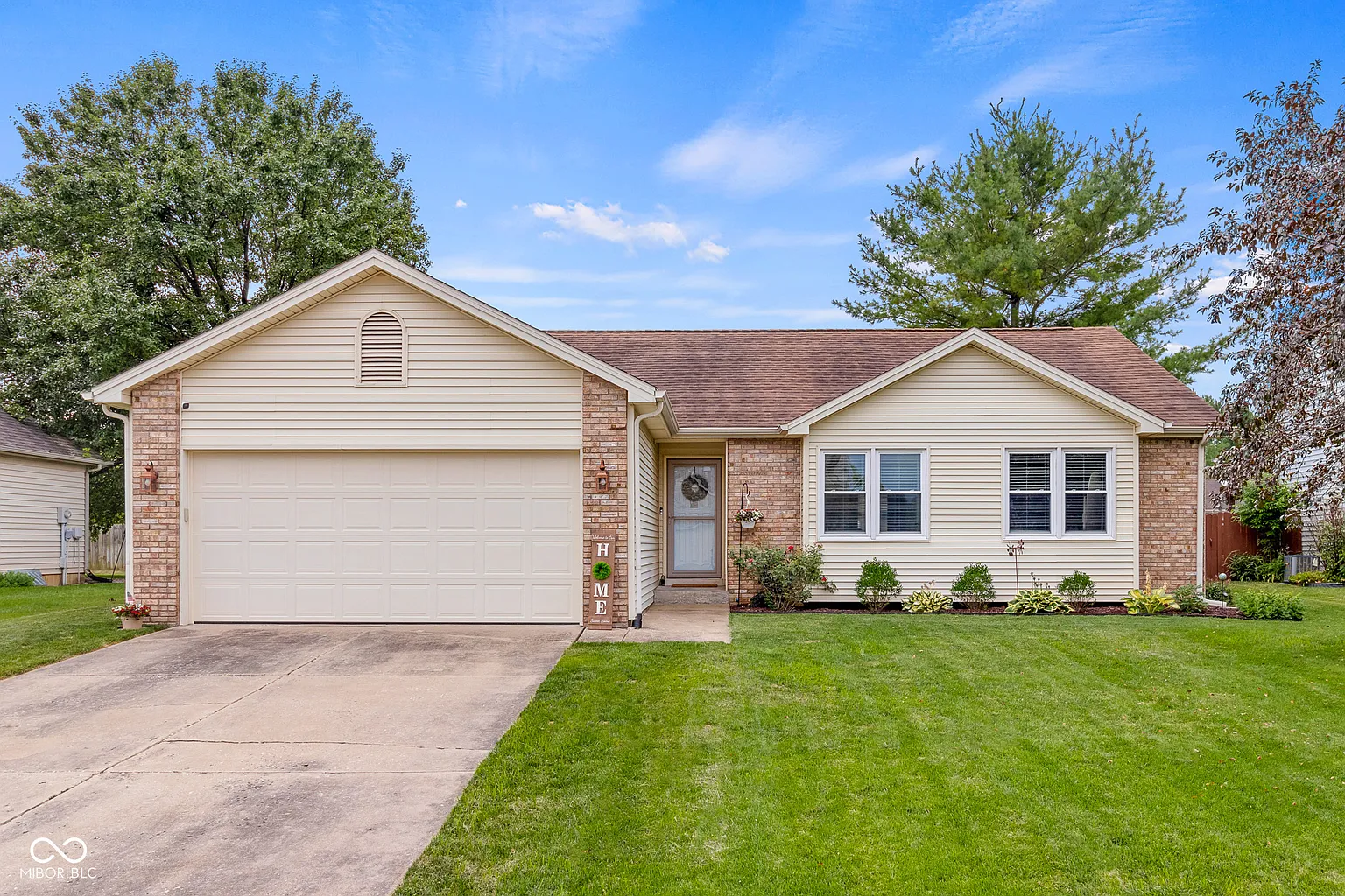 3645 Greenway Ct photo 1