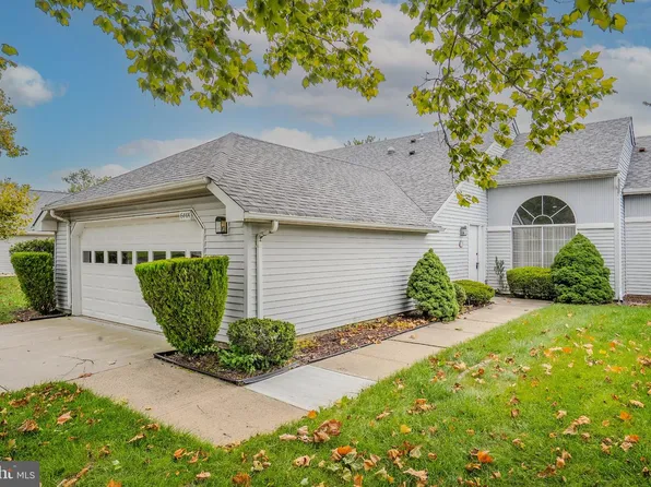 644 A Nutley Dr, Monroe Township, NJ 08831