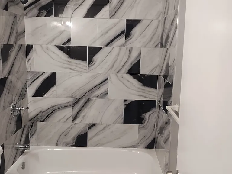 2202 Brookfield Ave #1 — Photo 6