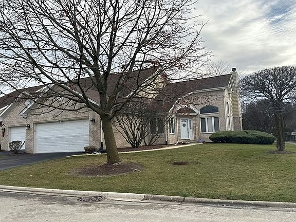 2nd image of 10429 Elderberry Ln