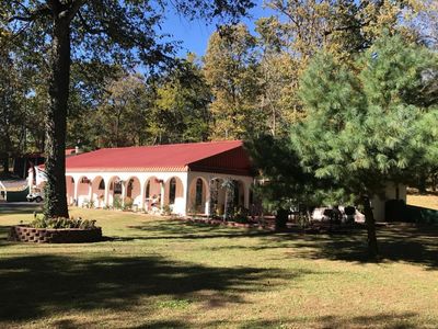 2111 Industrial Dr, Neosho, MO, 64850