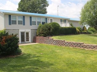 5605 SW Ridgecrest Cir, North Platte, NE 69101