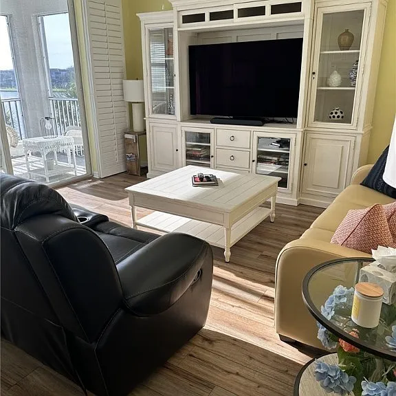 10361 Butterfly Palm Dr #745 — Photo 4