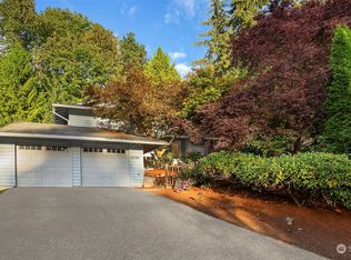 6720 81st Ave SE, Mercer Island, WA