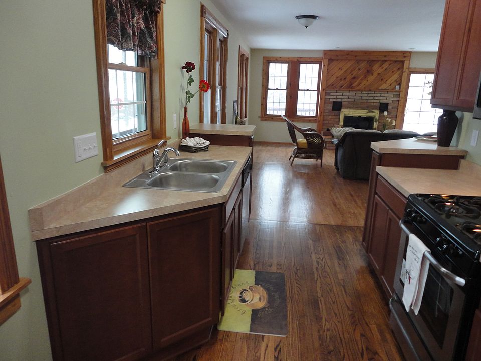 1st image of 2608 S Shore Blvd