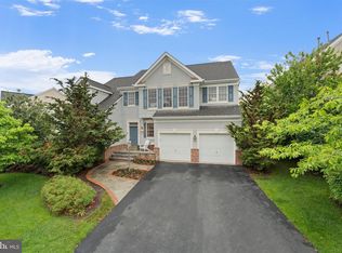 6040 Wake Crest Ct, Haymarket, VA 20169