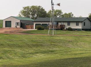 653 County Road 27, Hazen, ND 58545