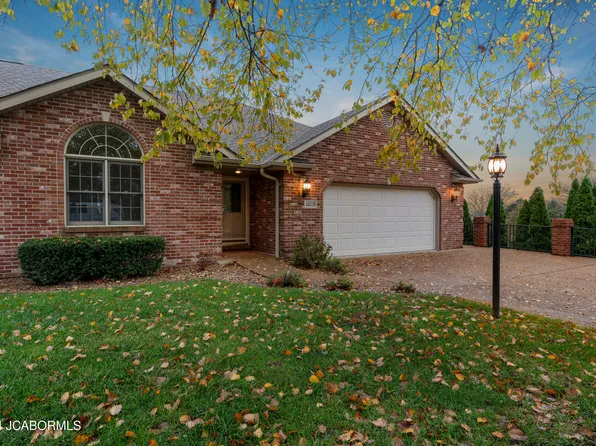 4221 Pinehurst Ct #B, Jefferson City, MO 65109