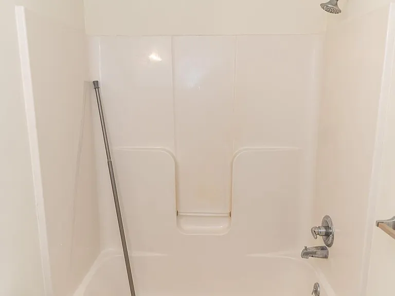 202 Carsons Ct — Photo 24