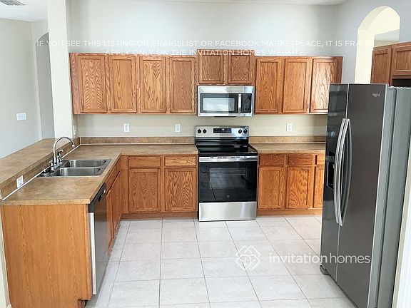 4th image of 8607 Sandy Plains Dr