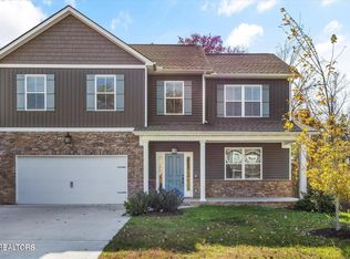 7229 Willow Park Ln, Knoxville, TN 37931