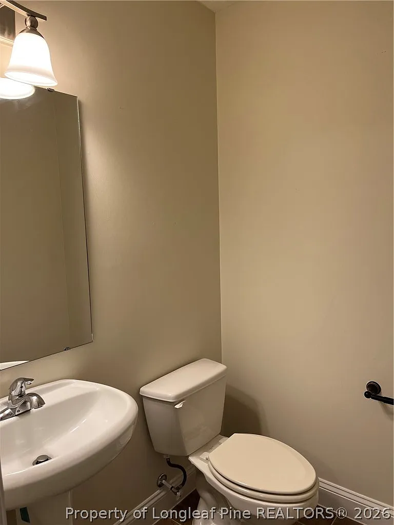 4 bed, 2.5 bath, 2158 sqft, $1,895 — Photo 3