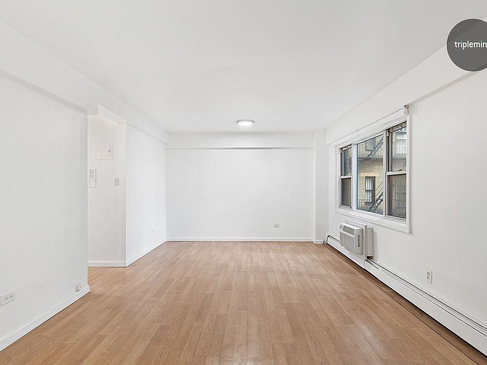 2nd image of 40 Sutton Pl APT 7C