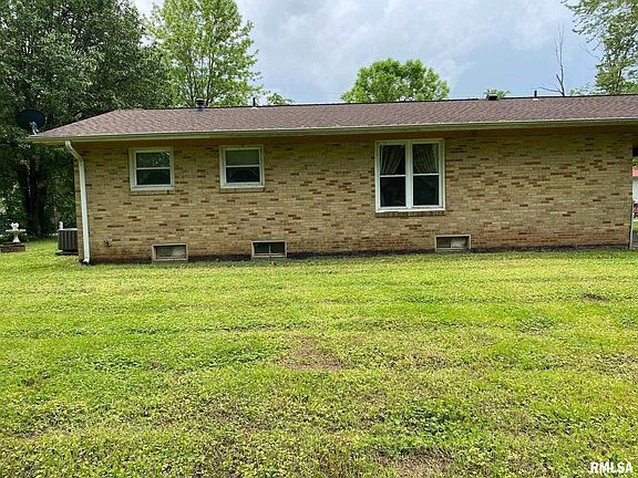 3rd image of 6577 Hillbrook Ln
