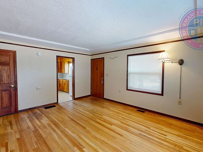 5329 N Willamette Blvd — Photo 12