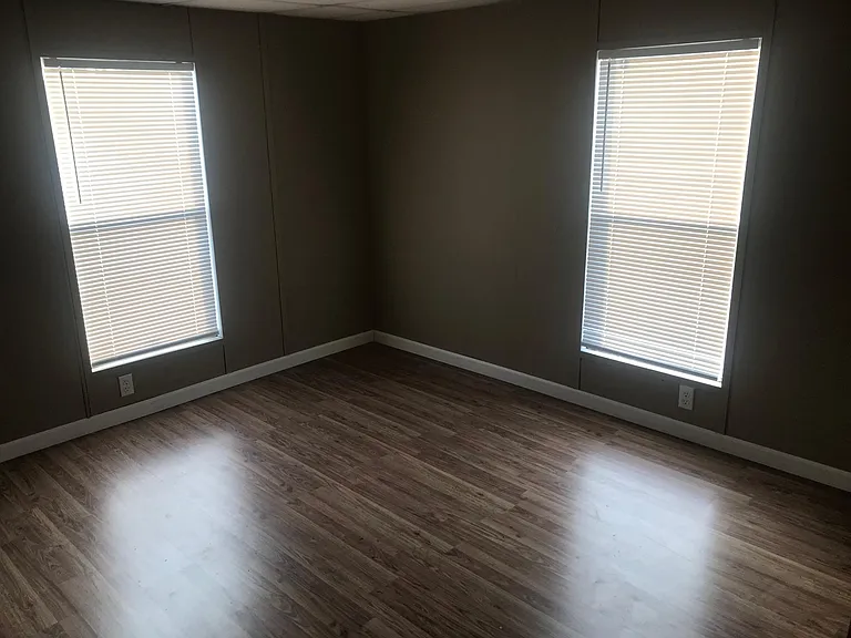 5974 Hibernia Dr — Photo 4