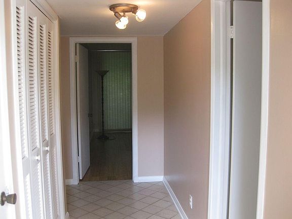 5th image of 23 SE Turtle Creek Dr