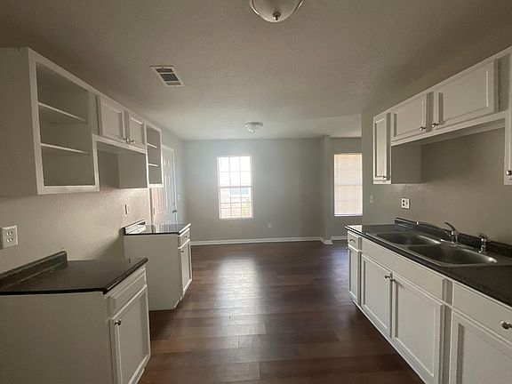 3rd image of 6465 Copper Valley Dr S