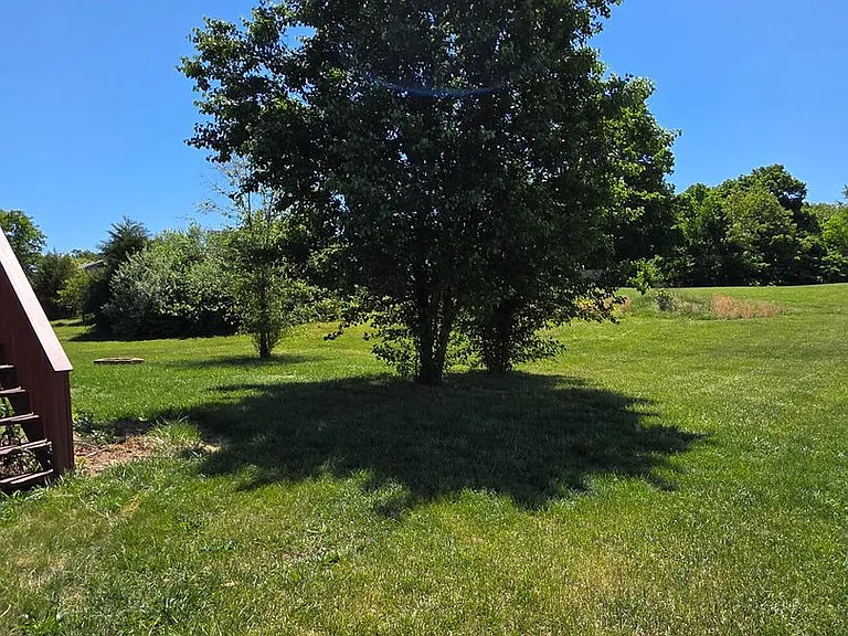 140 Byerly Blvd — Photo 24