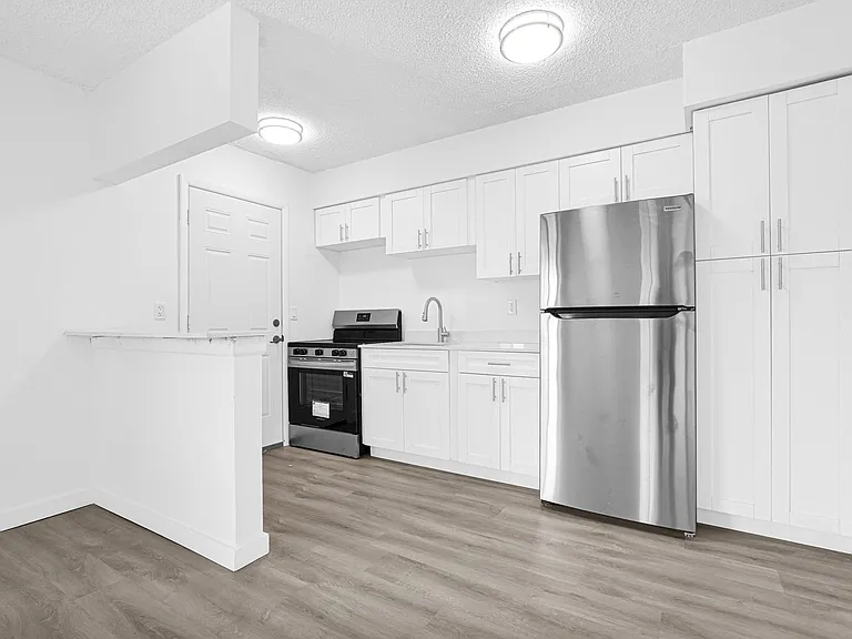 12085 W Dixie Hwy #209 — Photo 19