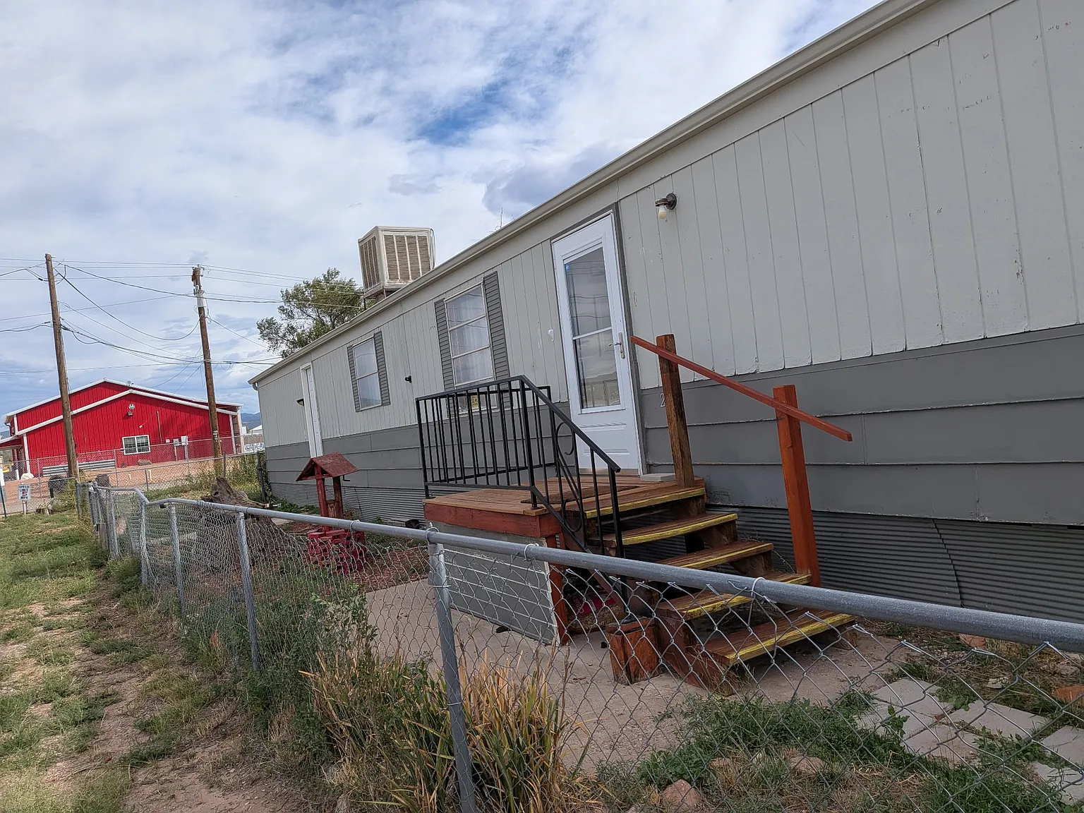 2 bed, 980 sqft, $1,100 — Photo 1