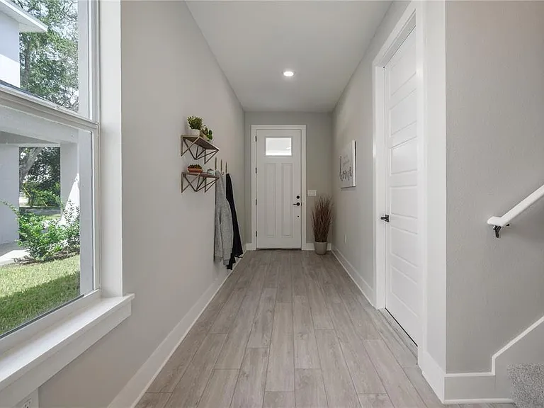 4402 W Gray St #1 — Photo 29